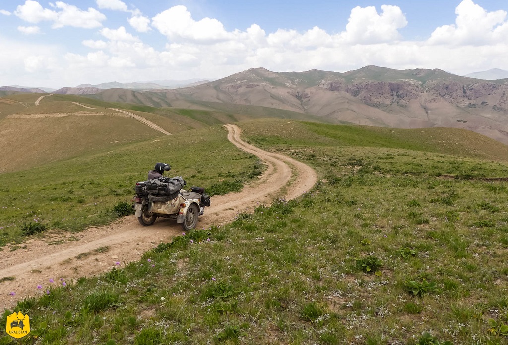 Uralistan - voyage en sidecar Ural